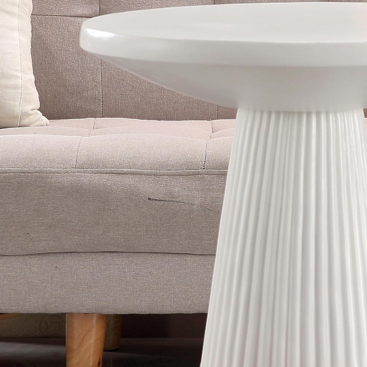 Henf 17.72" Round End Table for Indoor Outdoor, Fluted Pedestal Base, Magnesium Oxide, Waterproof, Unique Design MGO Accent Side Table Night Stand Bedside Table for Living Room Bedroom, White