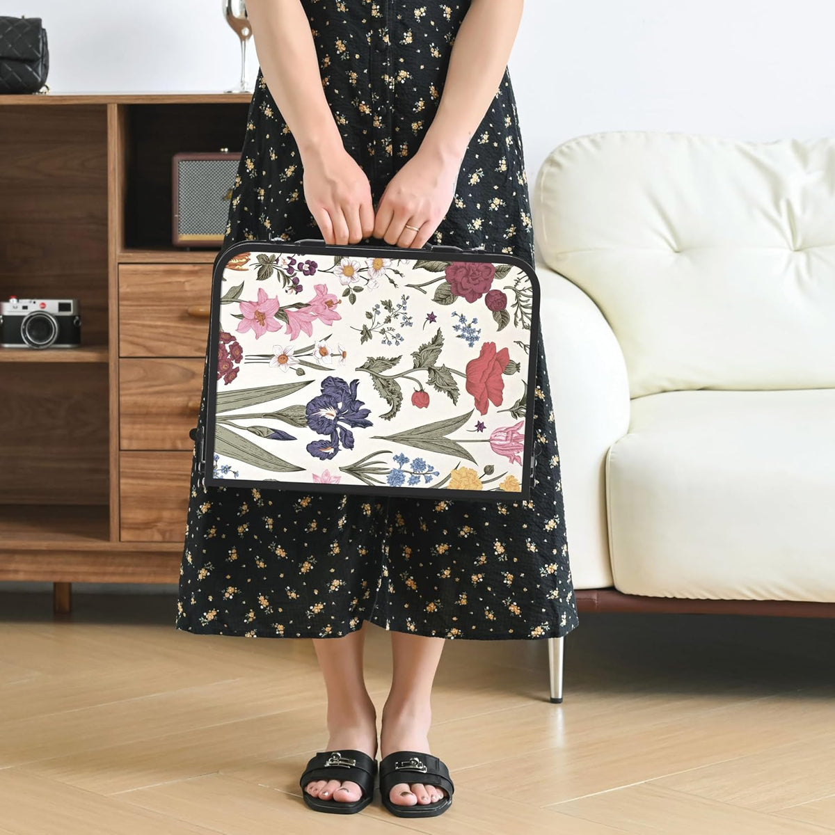 YihuiKo Small Camping Table, Vintage French Flowers Pattern Folding Table | Adjustable Height, Lightweight Portable Folding Table for Patio Living Room Travel Picnic, Carry Handle, Storage Net