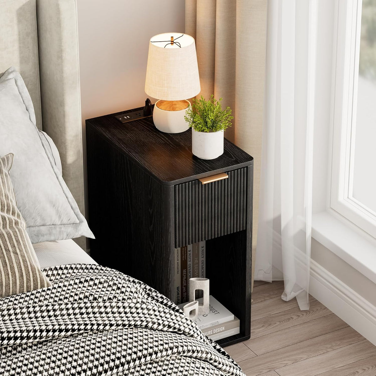 Homleke Narrow End Table with Fluted Drawer and Charging Station, Small Nightstand with USB Ports & Outlets, Bedside Table for Bedroom or Living Room, Modern Accent Table, Black