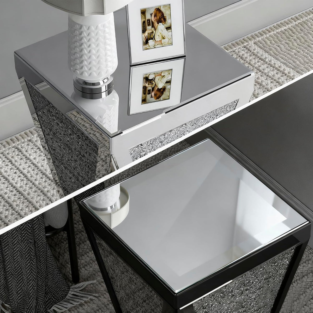 IKIFLY Mirrored Nightstand with Large Square Tabletop, Silver End Table with Crushed Diamonds, Modern Accent Beside Table for Living Room, Bedroom and Office