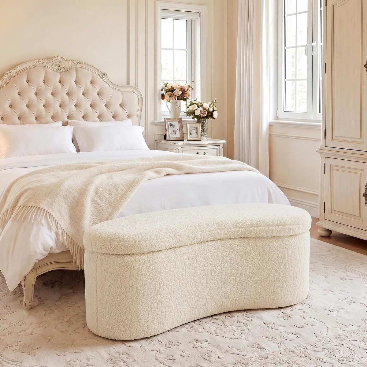 Zesthouse Storage Bench for Bedroom End of Bed, 39.4" Small Curved Entryway Ottoman Bench, White Sherpa Fabric Bench Seat for Living Room Hall Mudroom, Modern Upholstered Coffee Table Crescent Shape