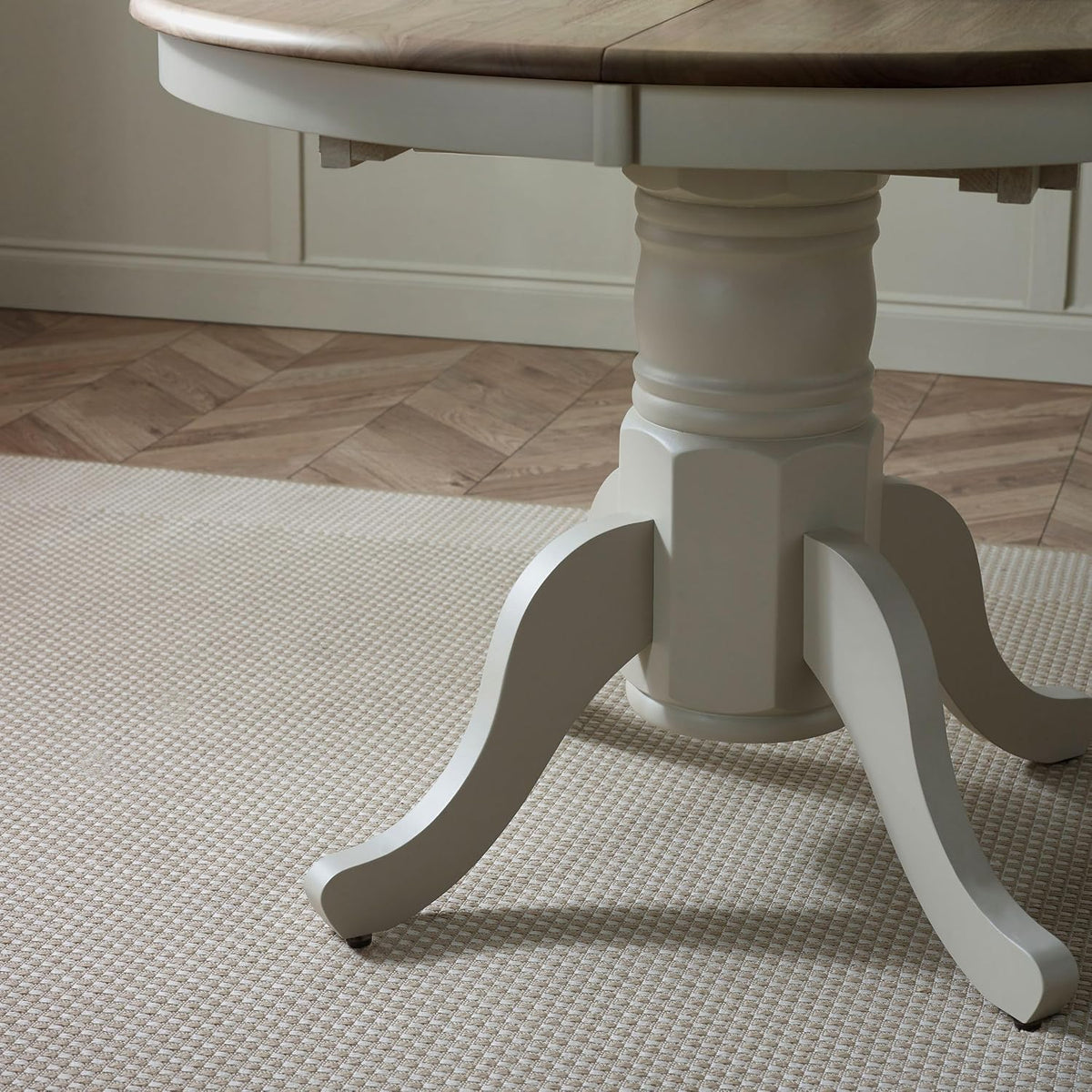 Furniturebox Padstow Round Light Grey Extendable Dining Table with 6 Millford Cross Back Chairs – Solid Wood Farmhouse Kitchen Set – Seats 4–6 – Limewash Finish